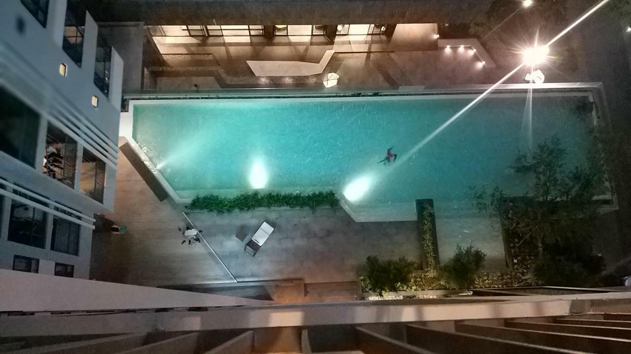 The Base Central Pattaya By Nkl Екстериор снимка